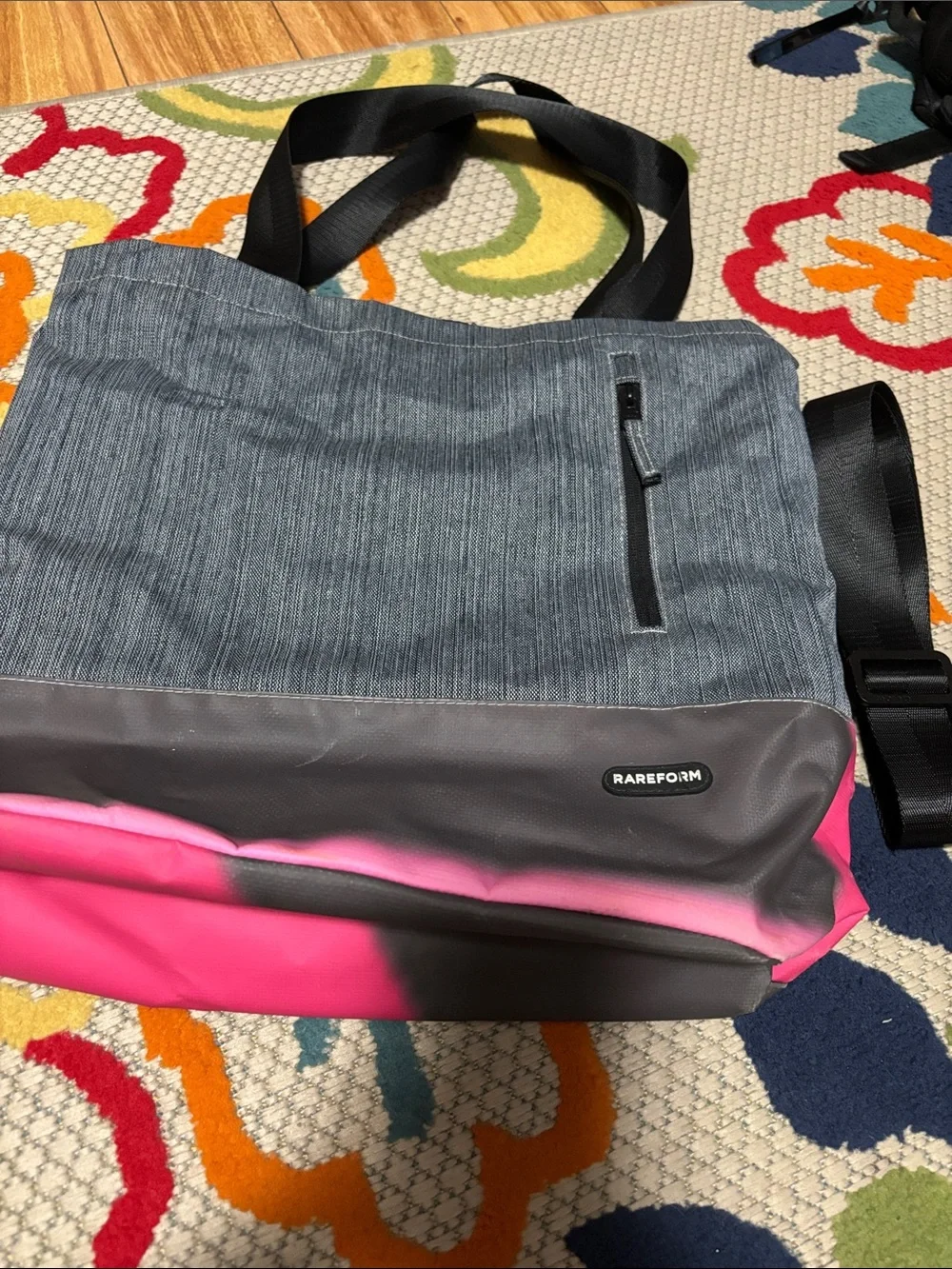 Rareform cora tote